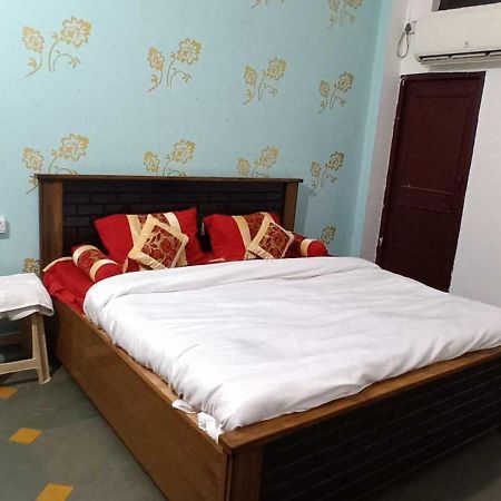 SPOT ON 91567 Hotel Amoli Heights Bhopal Buitenkant foto